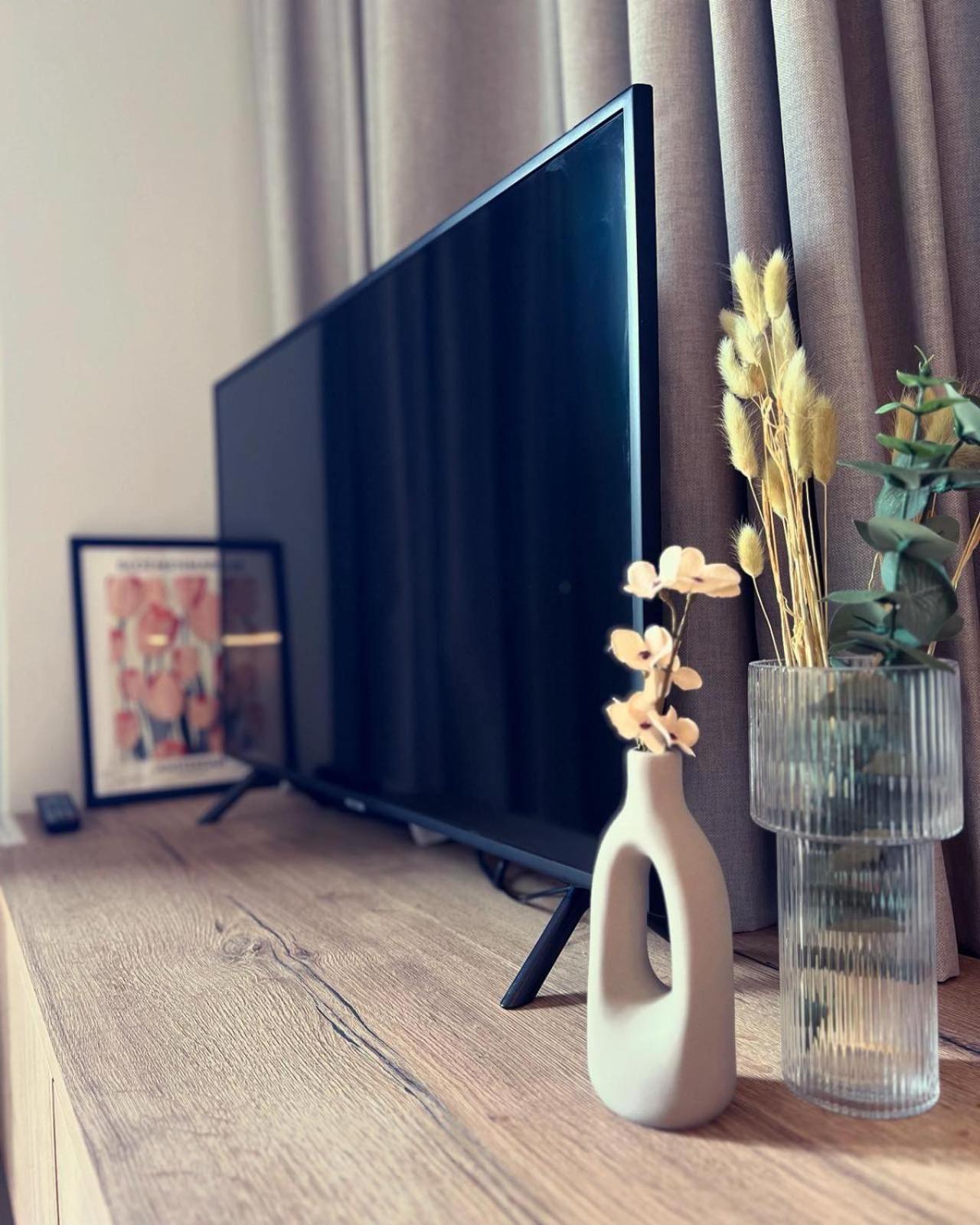 Luxurious Wooden Detail Flat In City Center Chalkís 外观 照片